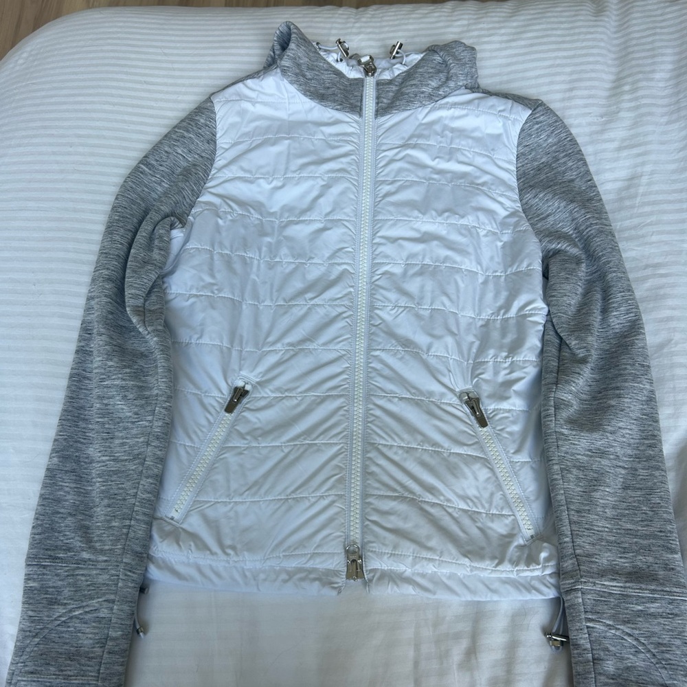 Athleta White and Gray Fleece Jacket